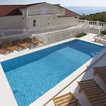 With A Swimming Pool Zavode, Omis - 11786 아파트 *