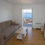 아파트 With A Swimming Pool Zavode, Omis - 11786 로크바 로고즈니차